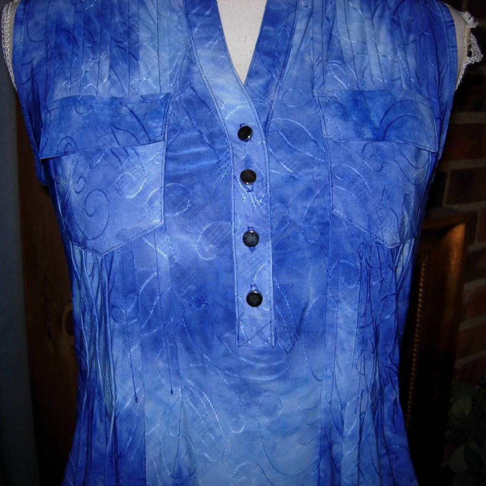 Dress Barn Blue Tie Dye Sleeveless Top SP - Picture 2 of 5
